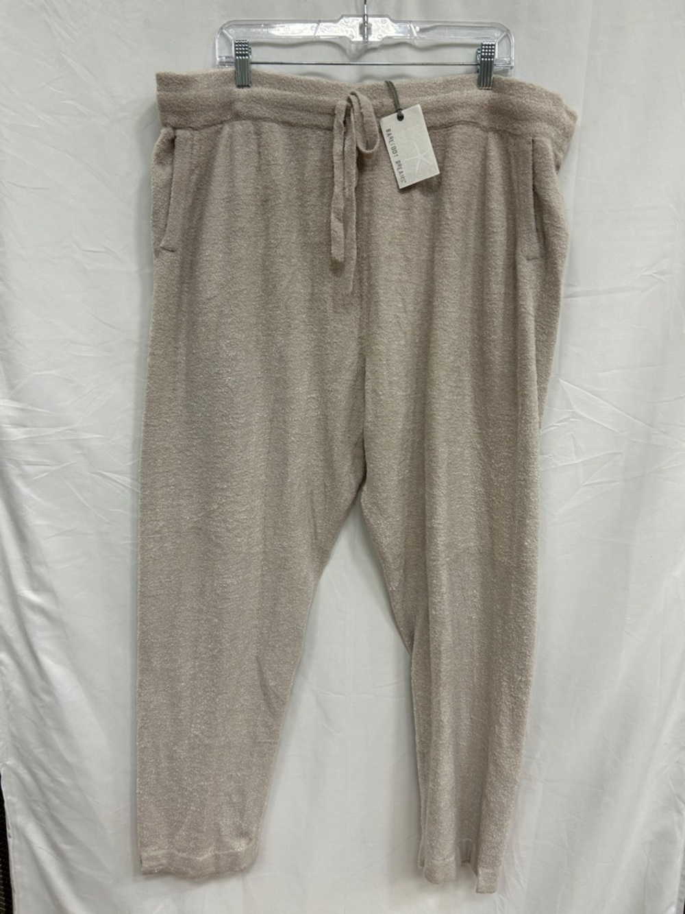 Barefoot Dreams Cozy chic Lite Relaxed Joggers With Slits in Silver Size 2X
